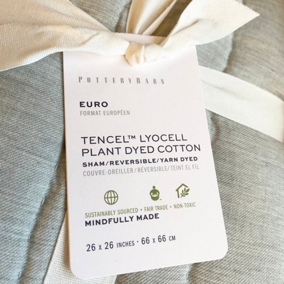 Pottery Barn Tencil Lyocell Plant Dyed Cotton King Duvet & 2 Euro Sham Set - Picture 3 of 4